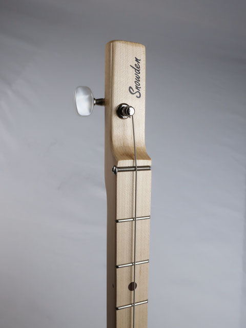 Front view of a one string diddly bow cigar box guitar with a Snowden guitars logo on the front. This cigar box guitar neck is made from hard maple wood. 